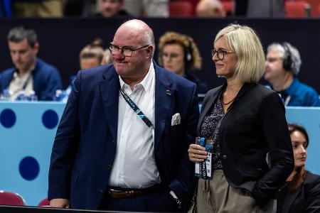 Weiss verneigt sich vor Europameistern: Weiss verneigt sich vor Europameistern: