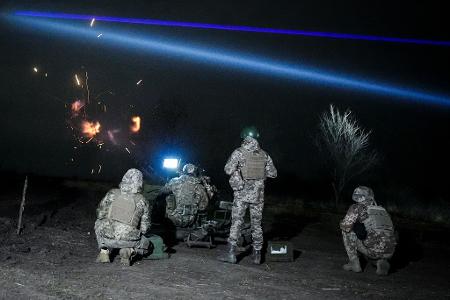 Ein ukrainischer mobiler Drohnen-Abwehrtrupp beim Training östlich der Hafenstadt Odessa. (Archivbild) Ein ukrainischer mobiler Drohnen-Abwehrtrupp beim Training östlich der Hafenstadt Odessa. (Archivbild)