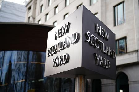 Die Londoner Polizei wollte den Maddie-Verdächtigen Christian B. kurz vor seiner geplanten Freilassung verhören. Dieser lehnte das jedoch ab. (Symbolbild) Die Londoner Polizei wollte den Maddie-Verdächtigen Christian B. kurz vor seiner geplanten Freilassung verhören. Dieser lehnte das jedoch ab. (Symbolbild)