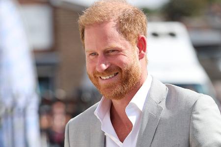 Prinz Harry: So herzlich gratuliert Herzogin Meghan zum 41. Geburtstag