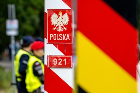 Auf die neue Migrationspolitik der Bundesregierung reagierte Polen mit eigenen Kontrollen an der Grenze zu Deutschland