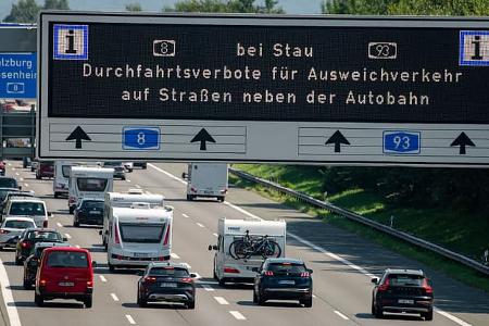Abfahrtsverbot A8 / A98
