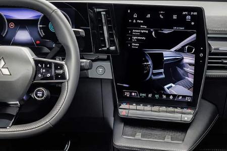 09/2025 Mitsubishi Eclipse Cross
