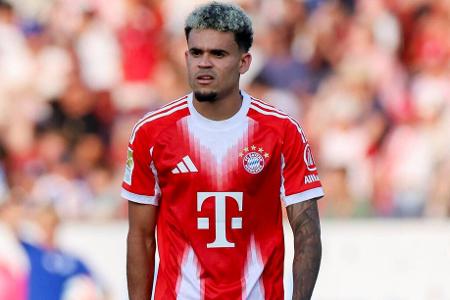 Luis Diaz - Note: 3,5 - Traf ganz vorne nicht die optimalen Entscheidungen. Auf absolutem Top-Niveau wurde deutlich, dass noch die letzte Abstimmung mit den Kollegen fehlt. Steckte trotzdem nicht auf, blieb immer fleißig und arbeitete bis zum eigenen Strafraum mit zurück.