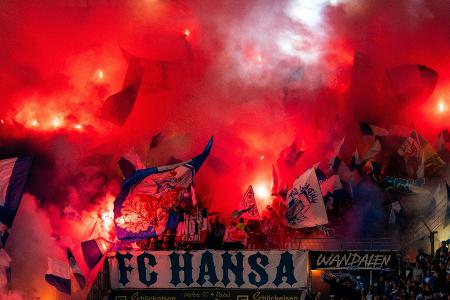 Pyro in Rostock: Neunjähriger "schwer verletzt"