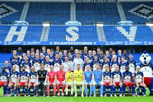 Frauen und Männer zusammen: HSV mit besonderem Mannschaftsfoto