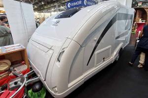 Across Car Aventour
