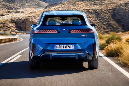 09/2025 Vergleich BMW X3 gegen BMW iX3