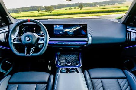 09/2025 Vergleich BMW X3 gegen BMW iX3