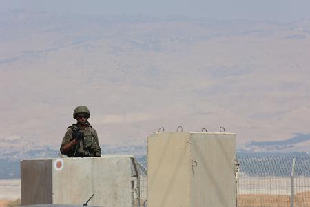  Bei einem Angriff an einem von Israel kontrollierten Grenzübergang zwischen Jordanien und dem Westjordanland sind zwei israelische Soldaten getötet worden. (Archivbild)