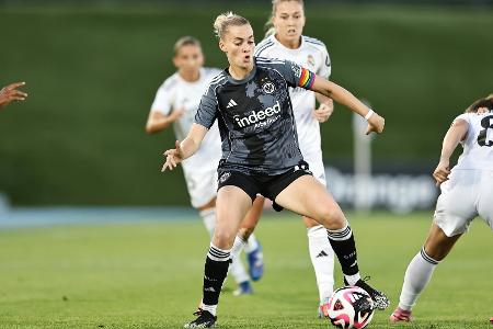 Frankfurts Fußballerinnen hadern:  Frankfurts Fußballerinnen hadern: