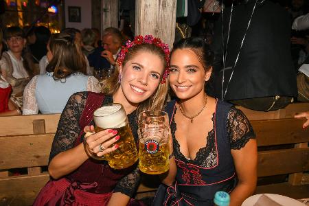 Victoria Swarovski und Amira Pocher