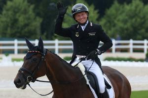 Vielseitigkeits-EM: Deutschland nach Dressur auf Gold-Kurs