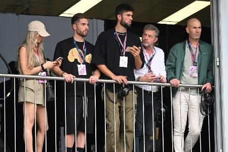 Verbandswechsel: Zidane-Sohn künftig für Algerien aktiv Verbandswechsel: Zidane-Sohn künftig für Algerien aktiv