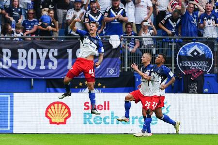 Nach 2688 Tagen: HSV feiert Bundesliga-Sieg Nach 2688 Tagen: HSV feiert Bundesliga-Sieg