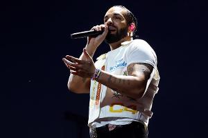 Latz- statt Lederhosen: Drake besucht das Oktoberfest