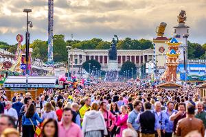 899 Euro für ein Essen auf dem Oktoberfest