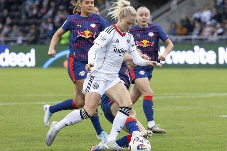 Nach Champions-League-Aus: Frankfurt ringt Leipzig nieder Nach Champions-League-Aus: Frankfurt ringt Leipzig nieder