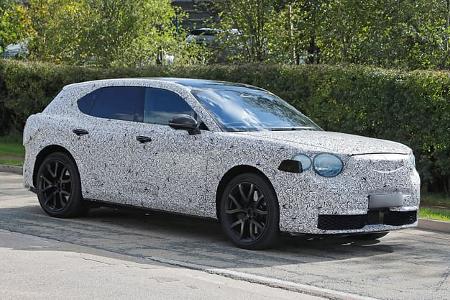 Erlkönig Bentley Urban SUV