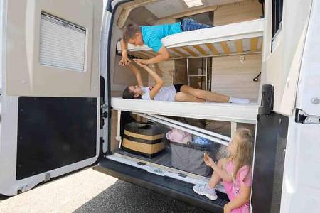 Stockbett, Campingbus, Familie Stockbett, Campingbus, Familie