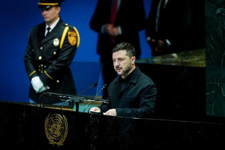 Der ukrainische Präsident setzte sich für die internationale Unterstützung Moldaus ein. Der ukrainische Präsident setzte sich für die internationale Unterstützung Moldaus ein.