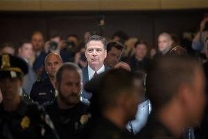"Ich habe keine Angst", ließ Comey nach der Anklage wissen. (Archivbild)