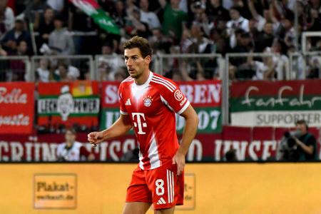 Leon Goretzka (bis 62.) - Note: 2,0 - Verteidigte oftmals sehr umsichtig nach vorne. Leitete mit diesen Ballgewinnen mehrere Großchancen der Bayern ein. Hatte zu Beginn mit Ball einen krassen Aussetzer in der eigenen Hälfte. Danach umso umsichtiger im Umgang mit dem Leder.