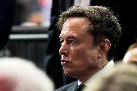 Elon Musk sagt, er habe einen Versuch des Sexualstraftäters Jeffrey Epstein abgelehnt, ihn auf dessen Privatinsel zu locken. (Archivbild)