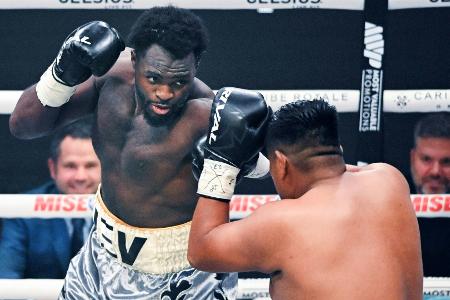 Boxen: Tiafack gewinnt Debüt in Nordamerika