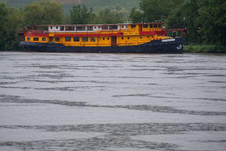 Das Schiff eignet sich laut Besitzer auch gut für Flussbestattungen. (Archivbild)