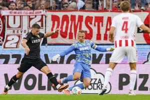 Nach Elfmeter-Wirbel: Demirovic will "Fallen lernen"