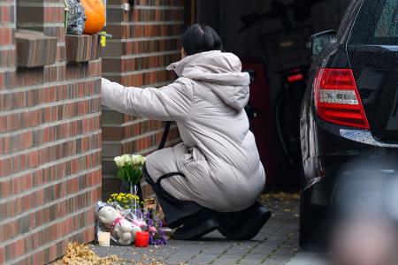 Die Gewalttat mit vier Toten in Oldenburg sorgt für Trauer und Bestürzung. 