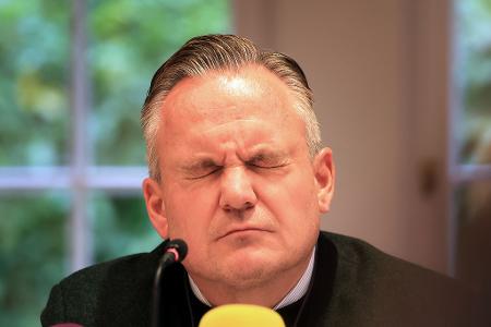 Wiesn-Chef Scharpf äußerte sein Bedauern.