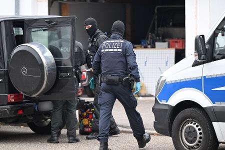 Auch in Weil der Stadt bei Stuttgart waren die Beamten im Einsatz. 