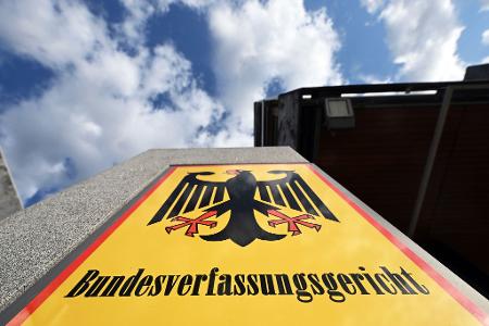 Das Bundesverfassungsgericht hat eine Verfassungsbeschwerde gegen die Verwendung von Anom-Chat-Daten geprüft. (Archivbild) Das Bundesverfassungsgericht hat eine Verfassungsbeschwerde gegen die Verwendung von Anom-Chat-Daten geprüft. (Archivbild)