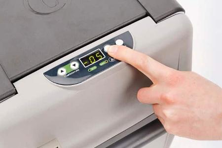 Kompressor-Kühlbox Eberspächer Bedienpanel