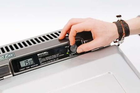 Kompressor-Kühlbox Engel Bedienpanel