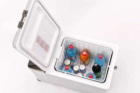 Kompressor-Kühlbox Engel MT 45 FS innen