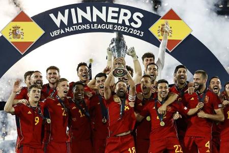 Platz 1 (▲1): Spanien - 1875.37 Punkte