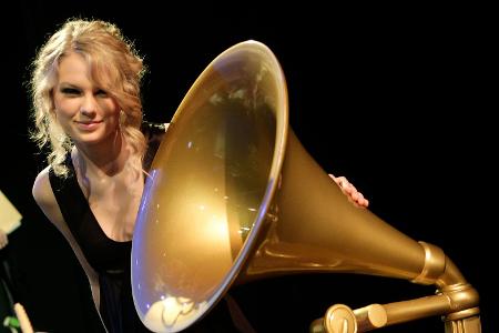 Gefeierte Songwriterin