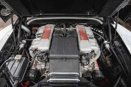 Ferrari Testarossa Monospecchio (1986) Bianco / Nero