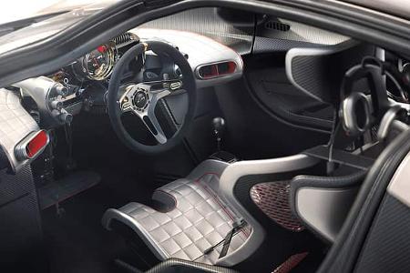 Gordon Murray Special Vehicles S1 LM