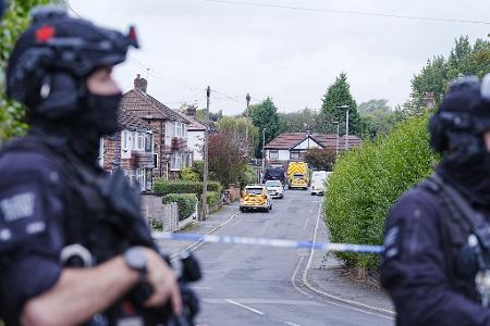 Der Hintergrund für die Tat ist weiter ungeklärt.