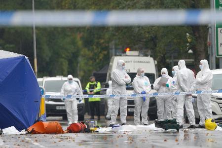 Der mutmaßliche Attentäter von Manchester war auf Kaution auf freiem Fuß - ihm wurde Vergewaltigung vorgeworfen. (Archivbild) Der mutmaßliche Attentäter von Manchester war auf Kaution auf freiem Fuß - ihm wurde Vergewaltigung vorgeworfen. (Archivbild)