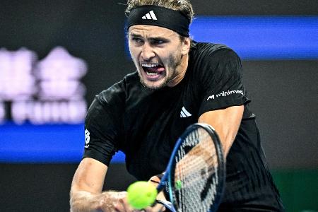 Schmerzen am Zeh: Zverev müht sich in Runde drei