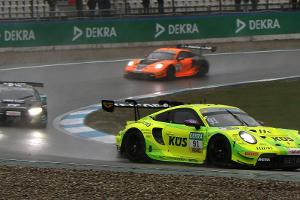 DTM: Preining gewinnt vorletztes Saisonrennen