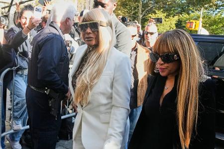 Zahlreiche Familienmitglieder waren für die Strafmaßverkündung anwesend. 