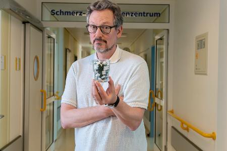 Hirschhausen und der Schmerz