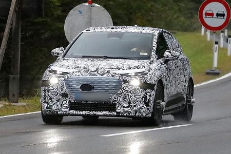 Audi Q2 A2 E-Tron Erlkönig Elektroauto Audi Q2 A2 E-Tron Erlkönig Elektroauto
