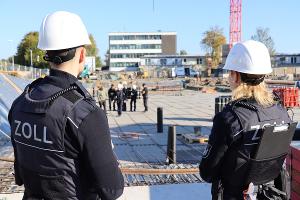 Der Bielefelder Zoll überprüfte in der letzten Woche eine Großbaustelle im Ortsteil Schildesche/Foto: Hauptzollamt Bielefeld